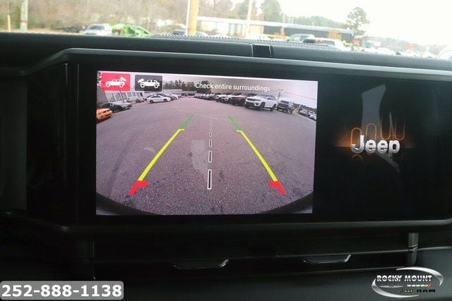 2026 Jeep Wrangler 4-Door Sahara - Photo 26