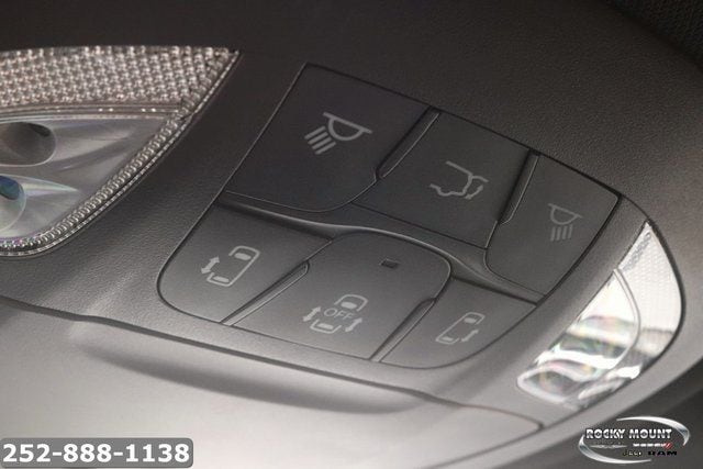 2026 Chrysler Pacifica Select - Photo 29