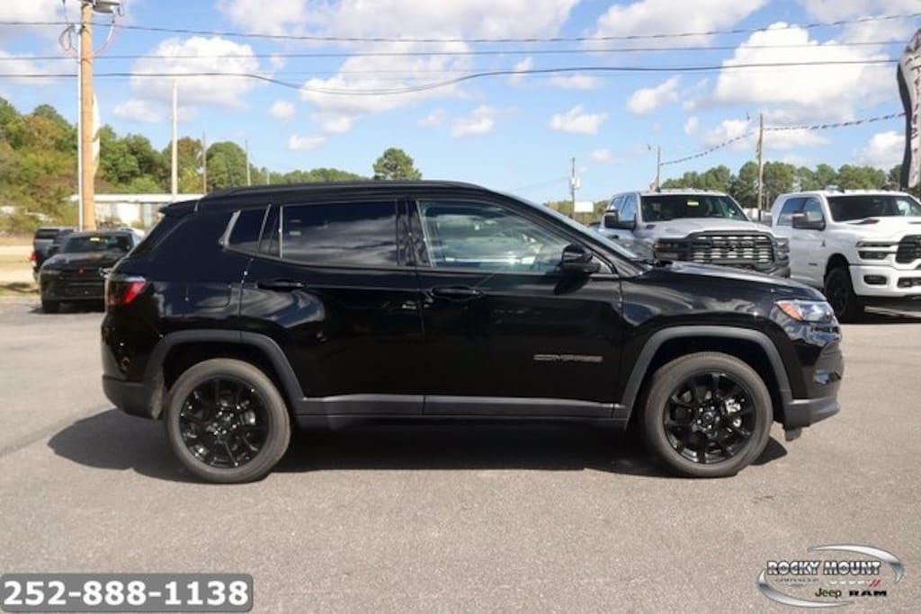 New 2026 Jeep Compass Latitude Sport Utility