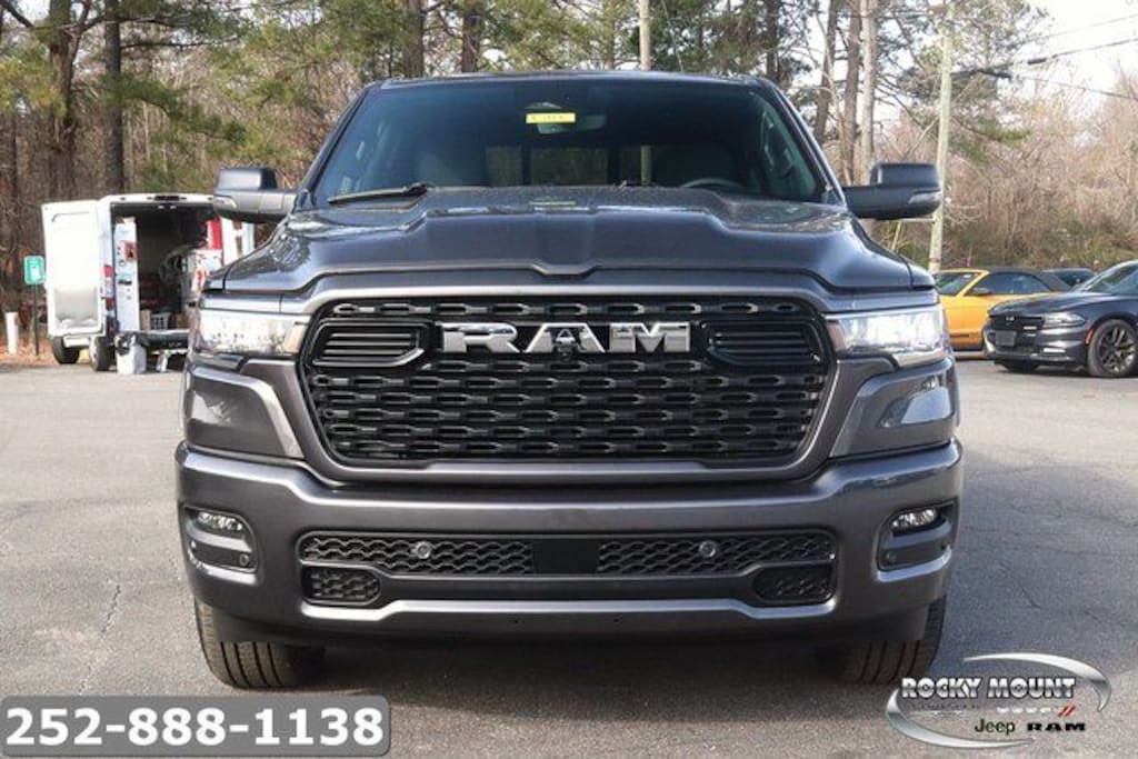 New 2026 Ram 1500 BIG HORN CREW CAB 4X4 5'7 BOX Pickup