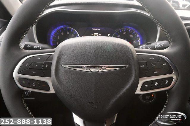 2026 Chrysler Pacifica Select - Photo 18