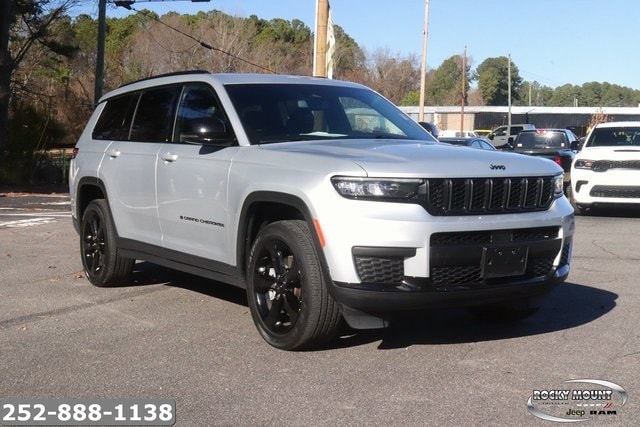 2023 Jeep Grand Cherokee L Altitude's photo