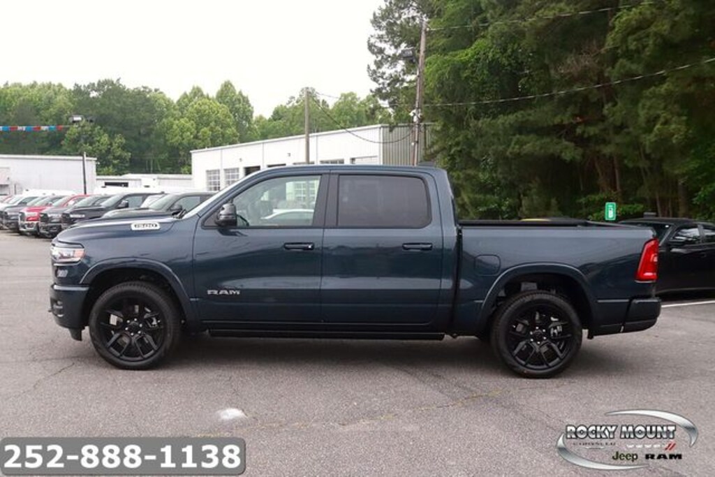New 2026 Ram 1500 LARAMIE CREW CAB 4X4 5'7 BOX Pickup