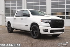 2025 Ram 1500 LARAMIE CREW CAB 4X4 5'7 BOX Pickup