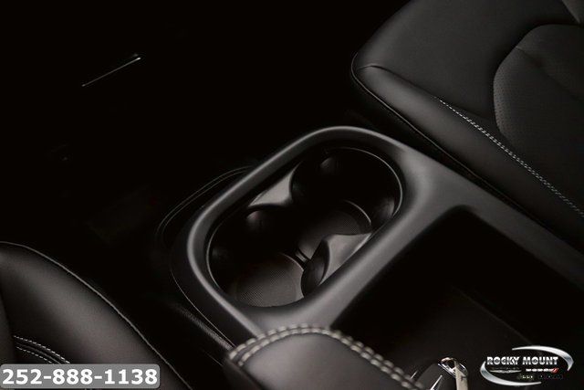 2026 Chrysler Pacifica Select - Photo 21
