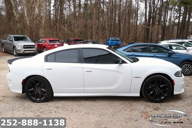 2022 Dodge Charger R/T's photo