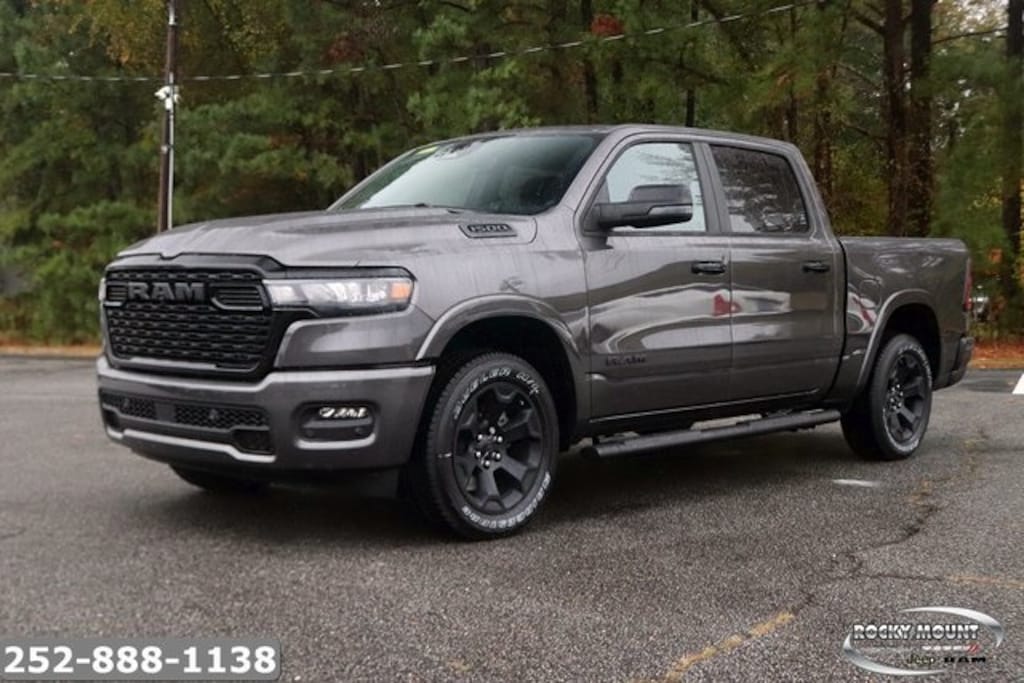 New 2026 Ram 1500 BIG HORN CREW CAB 4X4 5'7 BOX Pickup