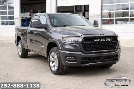 2025 Ram 1500 BIG HORN QUAD CAB 4X4 6'4 BOX Pickup