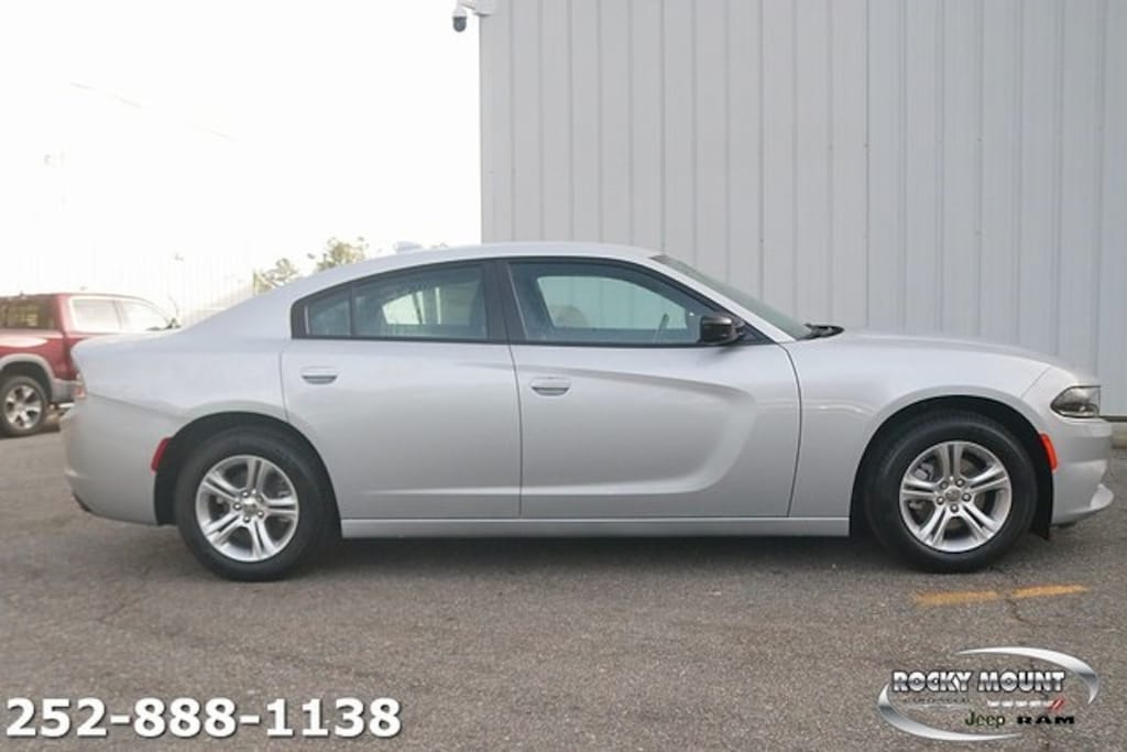 Used 2023 Dodge Charger SXT Sedan