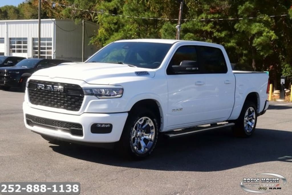 New 2026 Ram 1500 BIG HORN CREW CAB 4X4 5'7 BOX Pickup
