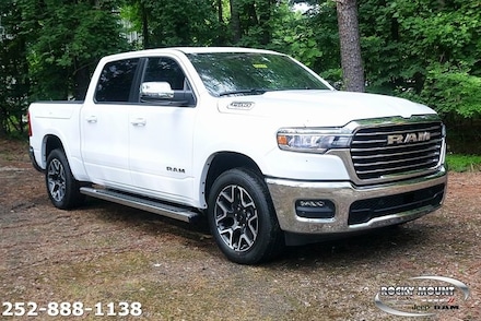 2025 Ram 1500 LARAMIE CREW CAB 4X4 5'7 BOX Pickup