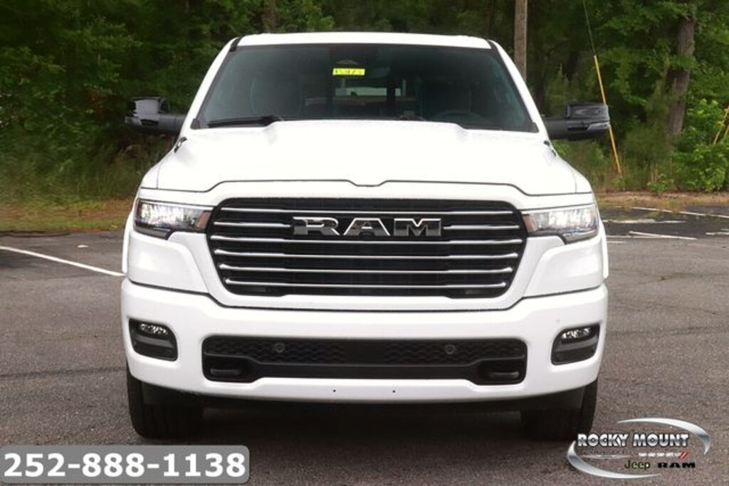 New 2026 Ram 1500 LARAMIE CREW CAB 4X4 5'7 BOX Pickup