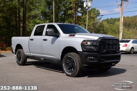 2026 Ram 2500 TRADESMAN CREW CAB 4X4 6'4 BOX Pickup