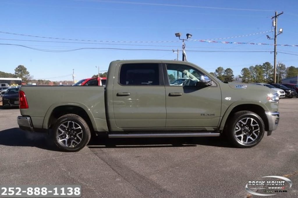 New 2026 Ram 1500 LARAMIE CREW CAB 4X4 5'7 BOX Pickup