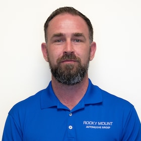 Staff member Chris Ray from ID_d561865daa54
