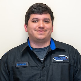 Staff member Steven Peguero from ID_b0626de14f8c