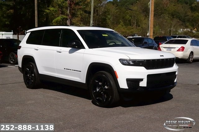 2025 Jeep Grand Cherokee L Altitude's photo