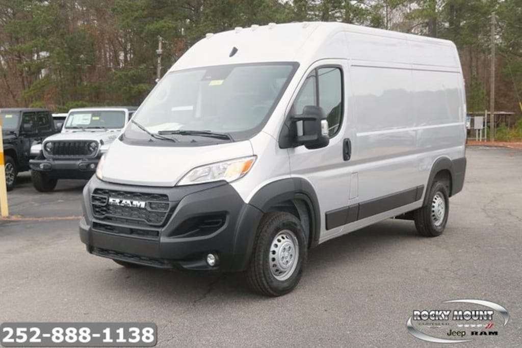 New 2025 Ram ProMaster PROMASTER 2500 TRADESMAN CARGO VAN HIGH ROOF 136' Cargo Van
