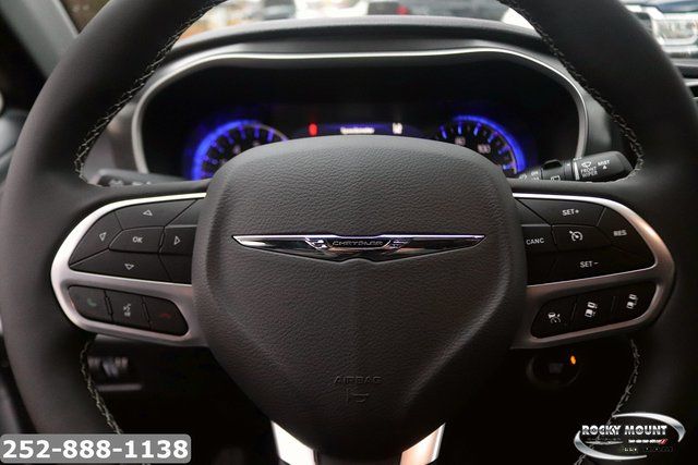 2026 Chrysler Pacifica Select - Photo 18