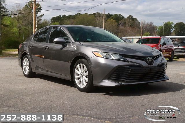 2020 Toyota Camry LE