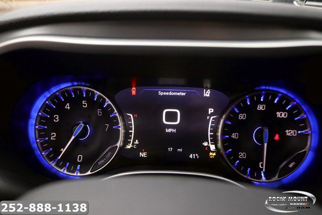 2026 Chrysler Pacifica Select - Photo 19