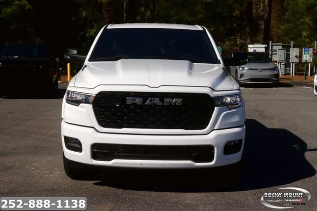 New 2026 Ram 1500 BIG HORN CREW CAB 4X4 5'7 BOX Pickup