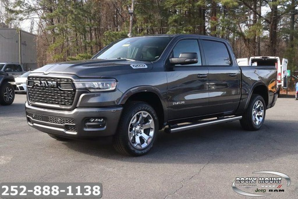 New 2026 Ram 1500 BIG HORN CREW CAB 4X4 5'7 BOX Pickup