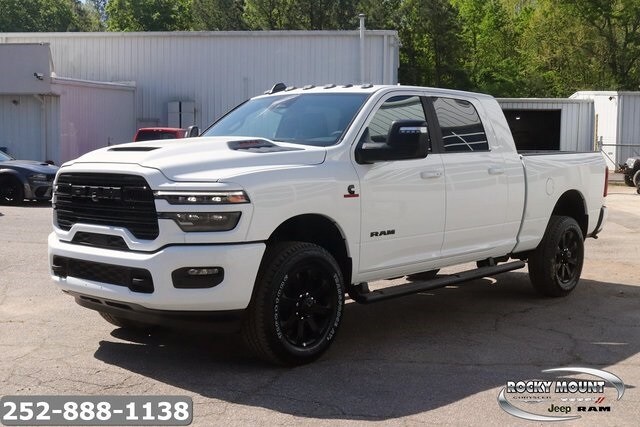 2025 Ram 2500 Laramie photo 3