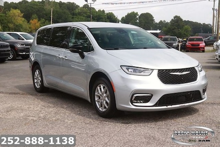 2024 Chrysler Pacifica Touring L Minivan/Van