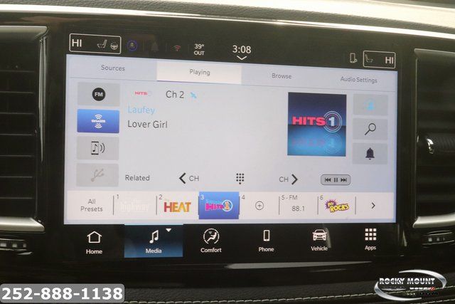 2026 Chrysler Pacifica Select - Photo 28