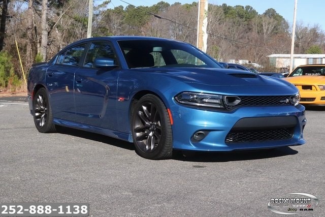 2020 Dodge Charger Scat Pack's photo