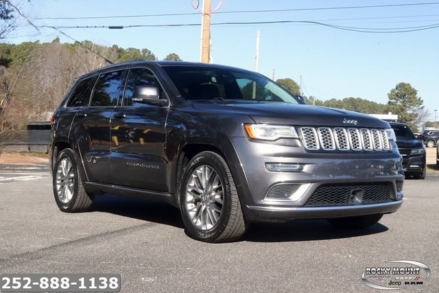 2018 Jeep Grand Cherokee Summit's photo