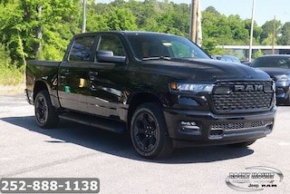 2026 Ram 1500 EXPRESS CREW CAB 4X4 5'7 BOX Pickup