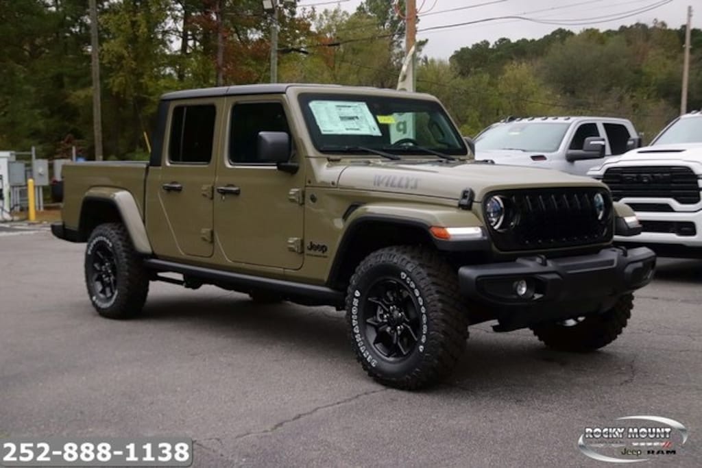 New 2025 Jeep Gladiator WILLYS 4X4 Pickup