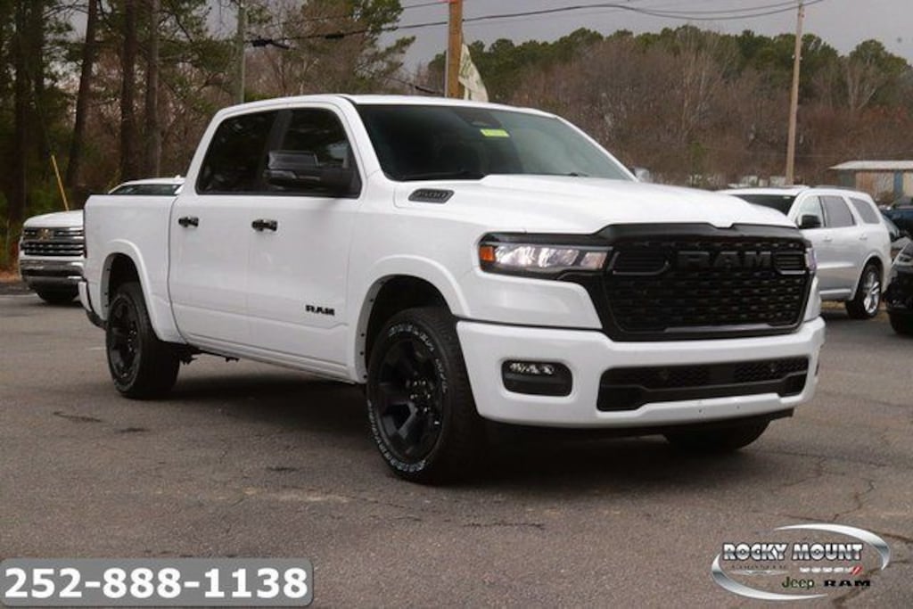 New 2026 Ram 1500 BIG HORN CREW CAB 4X4 5'7 BOX Pickup