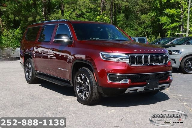 2024 Jeep Wagoneer L Series III 4WD's photo