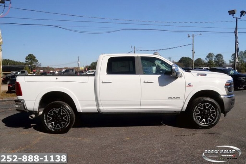 New 2026 Ram 2500 LIMITED LONGHORN CREW CAB 4X4 6'4 BOX Pickup
