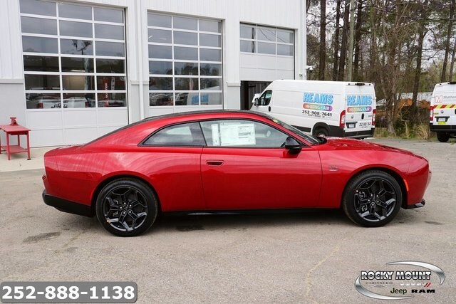 2025 Dodge Charger R/T photo 4