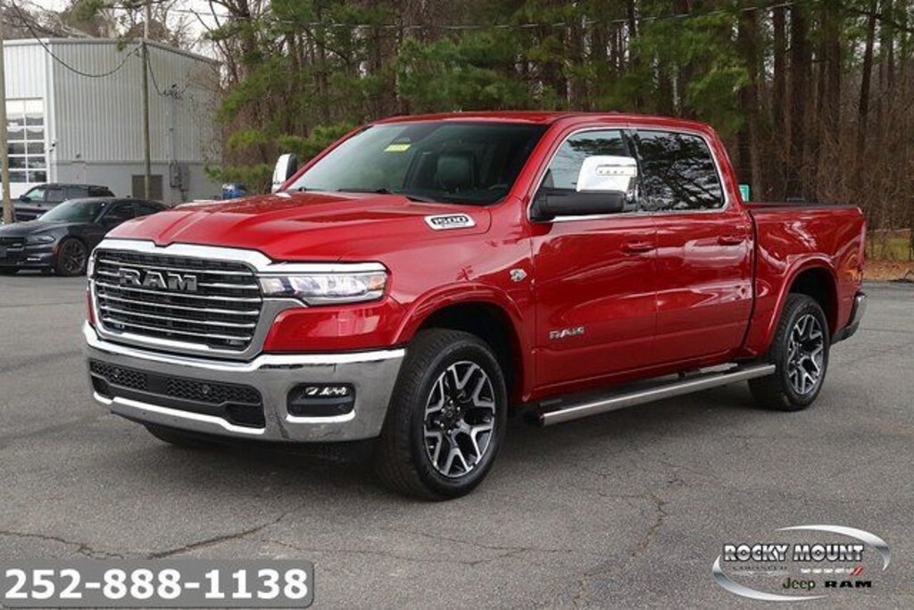 New 2026 Ram 1500 LARAMIE CREW CAB 4X4 5'7 BOX Pickup