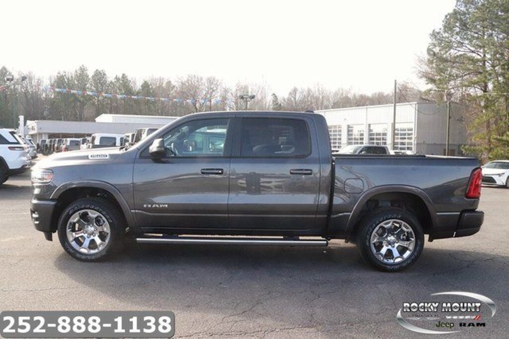 New 2026 Ram 1500 BIG HORN CREW CAB 4X4 5'7 BOX Pickup