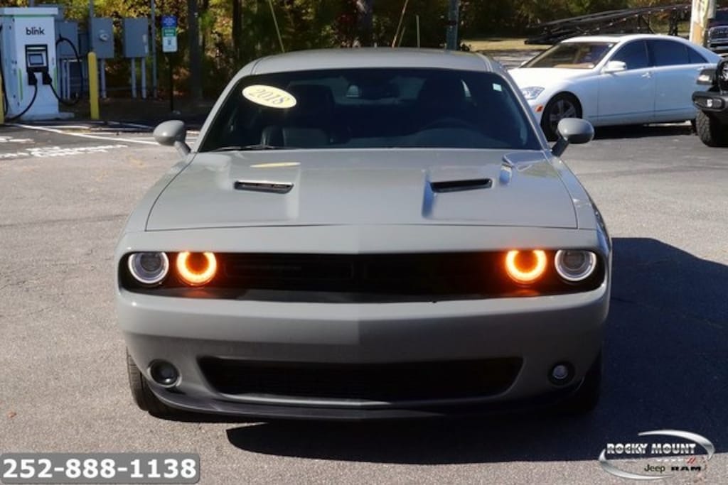 Used 2018 Dodge Challenger SXT Coupe