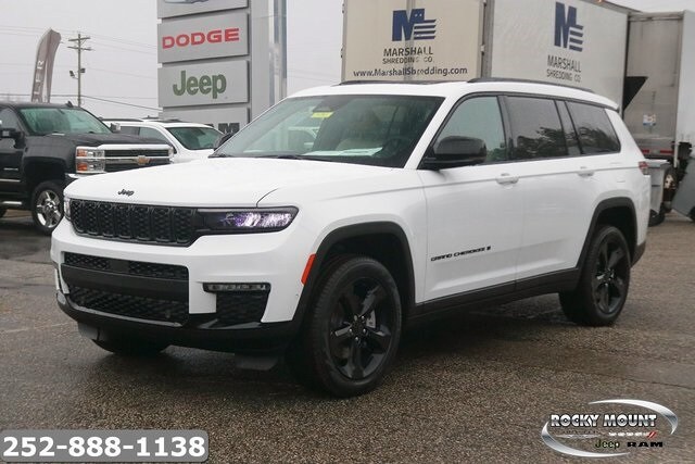 2025 Jeep Grand Cherokee L photo 3