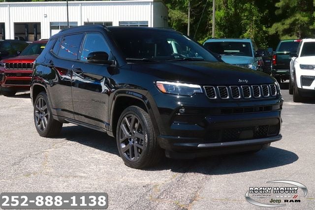 2025 Jeep Compass Limited 4X4's photo