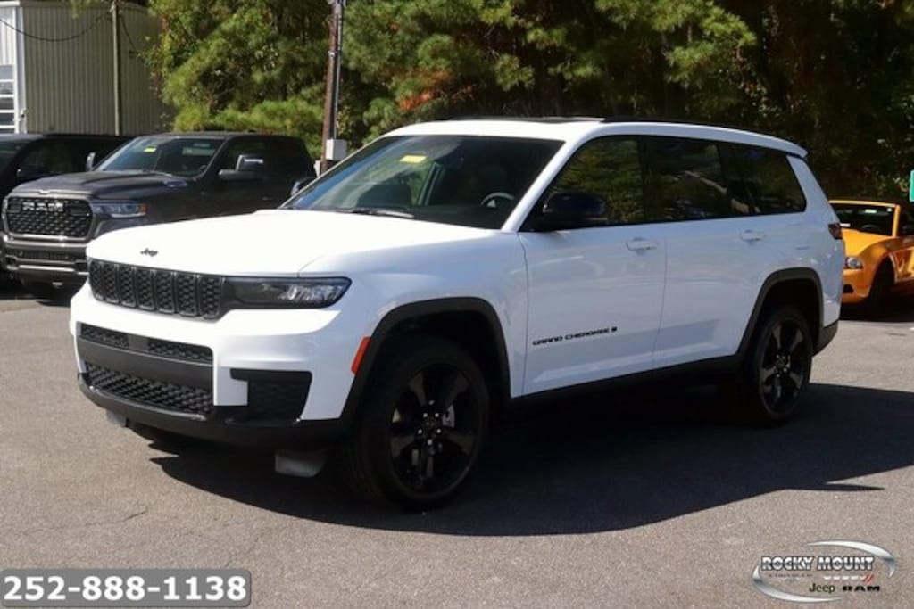 New 2025 Jeep Grand Cherokee L ALTITUDE X 4X4 Sport Utility