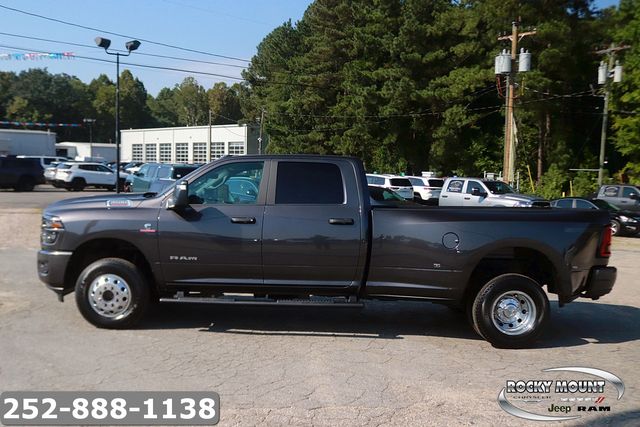 New 2026 Ram 3500 BIG HORN CREW CAB 4X4 Pickup