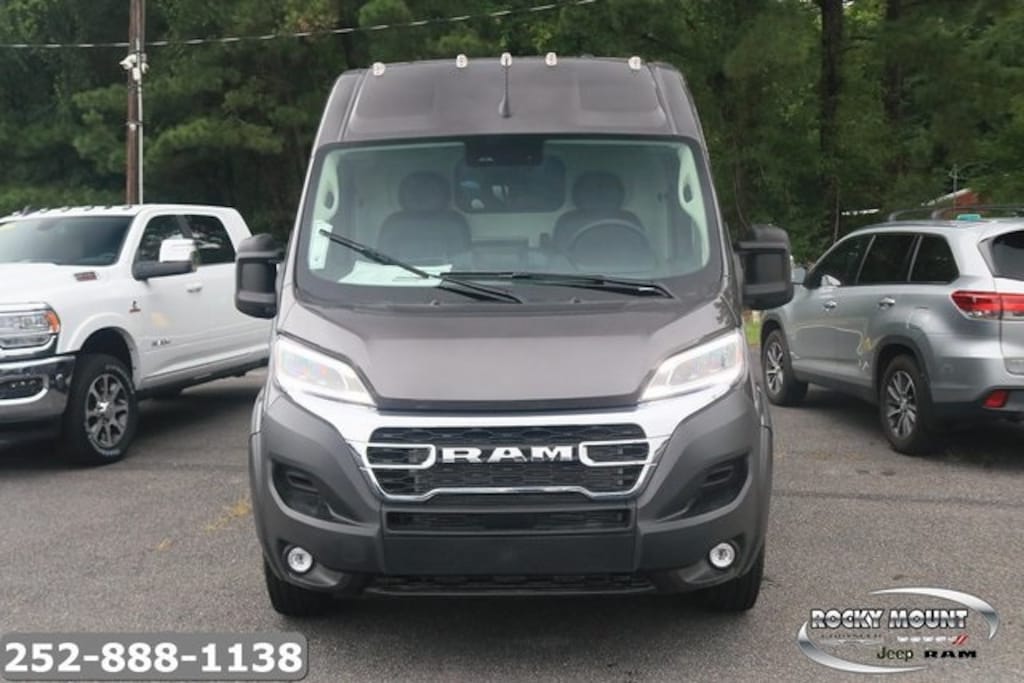 New 2024 Ram ProMaster PROMASTER 3500 SLT CARGO VAN HIGH ROOF 159' WB EXT Cargo Van