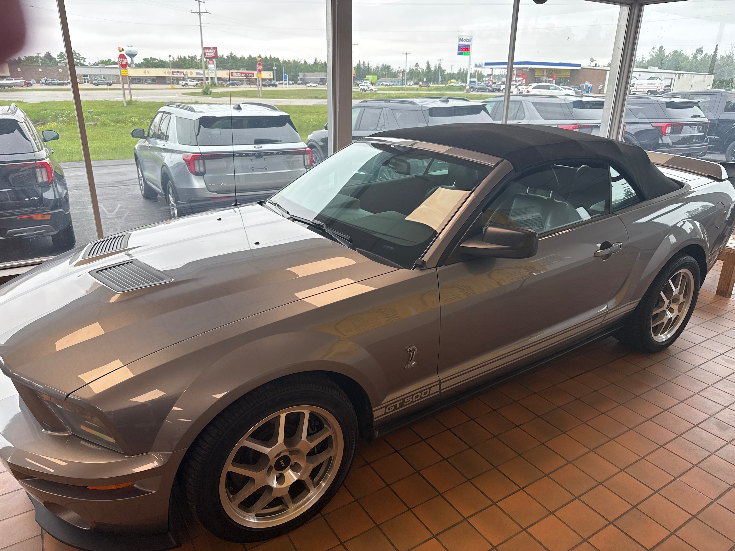 Used 2007 Ford Mustang Shelby GT500 with VIN 1ZVHT89S975241398 for sale in Rogers City, MI