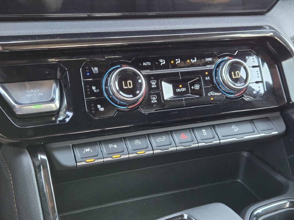 2023 GMC Sierra 1500 AT4 - Photo 14