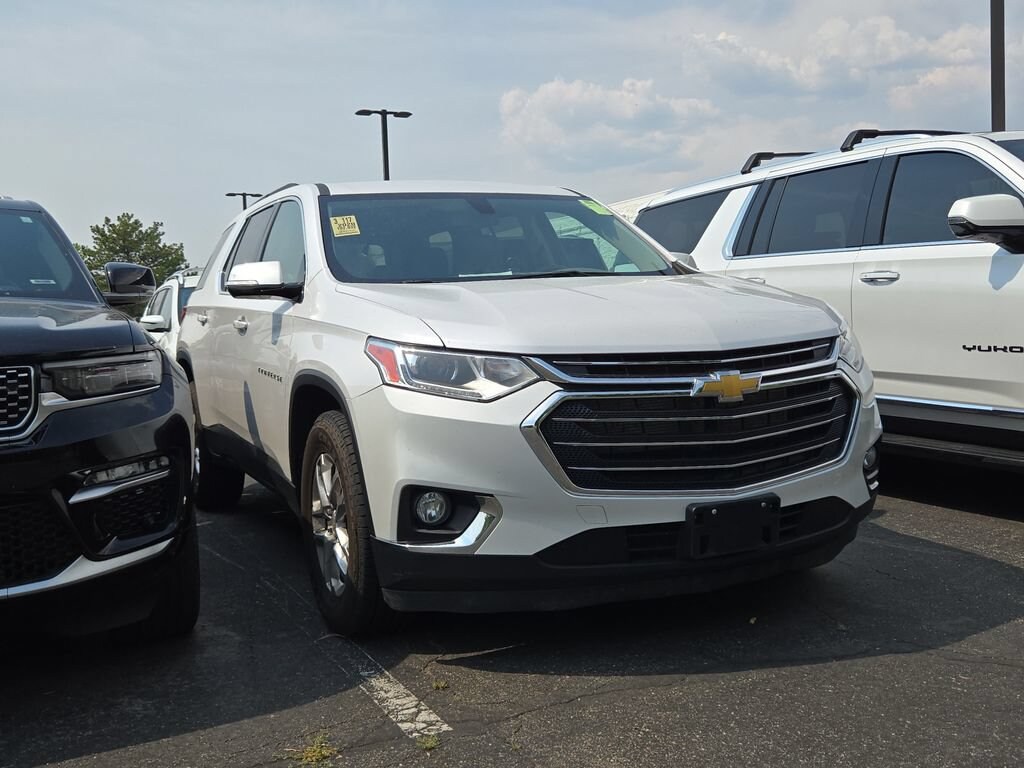 Used 2020 Chevrolet Traverse LT Cloth w/1LT SUV