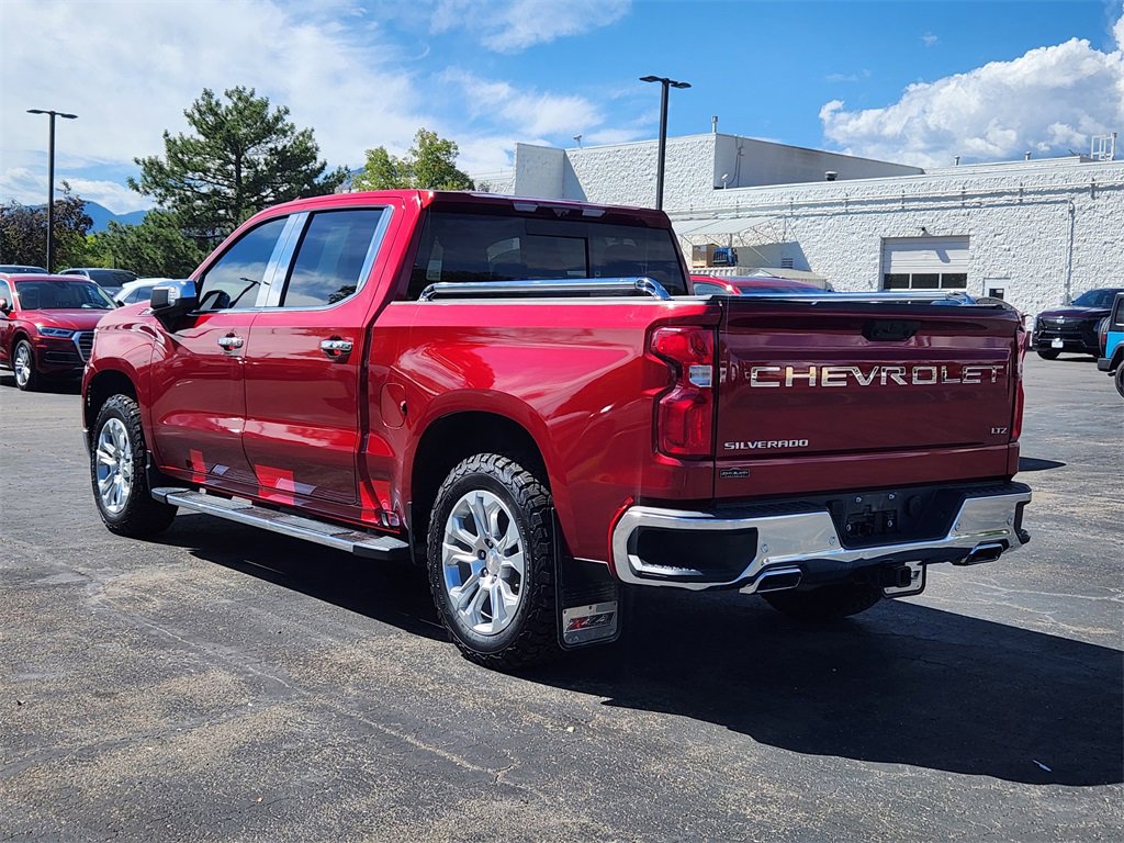 2022 Chevrolet Silverado 1500 LTZ photo 3